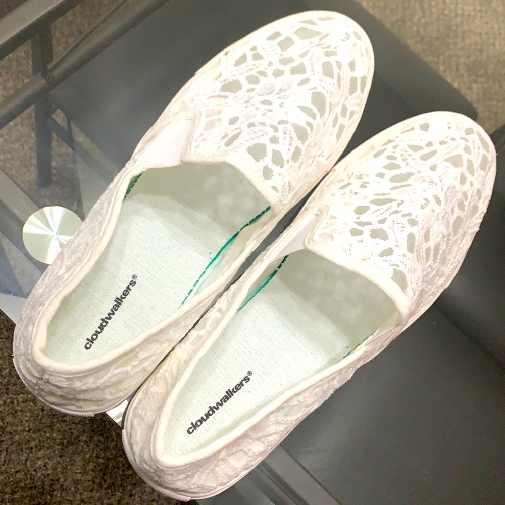 Cloudwalkers Slip On Lace Size 11w
